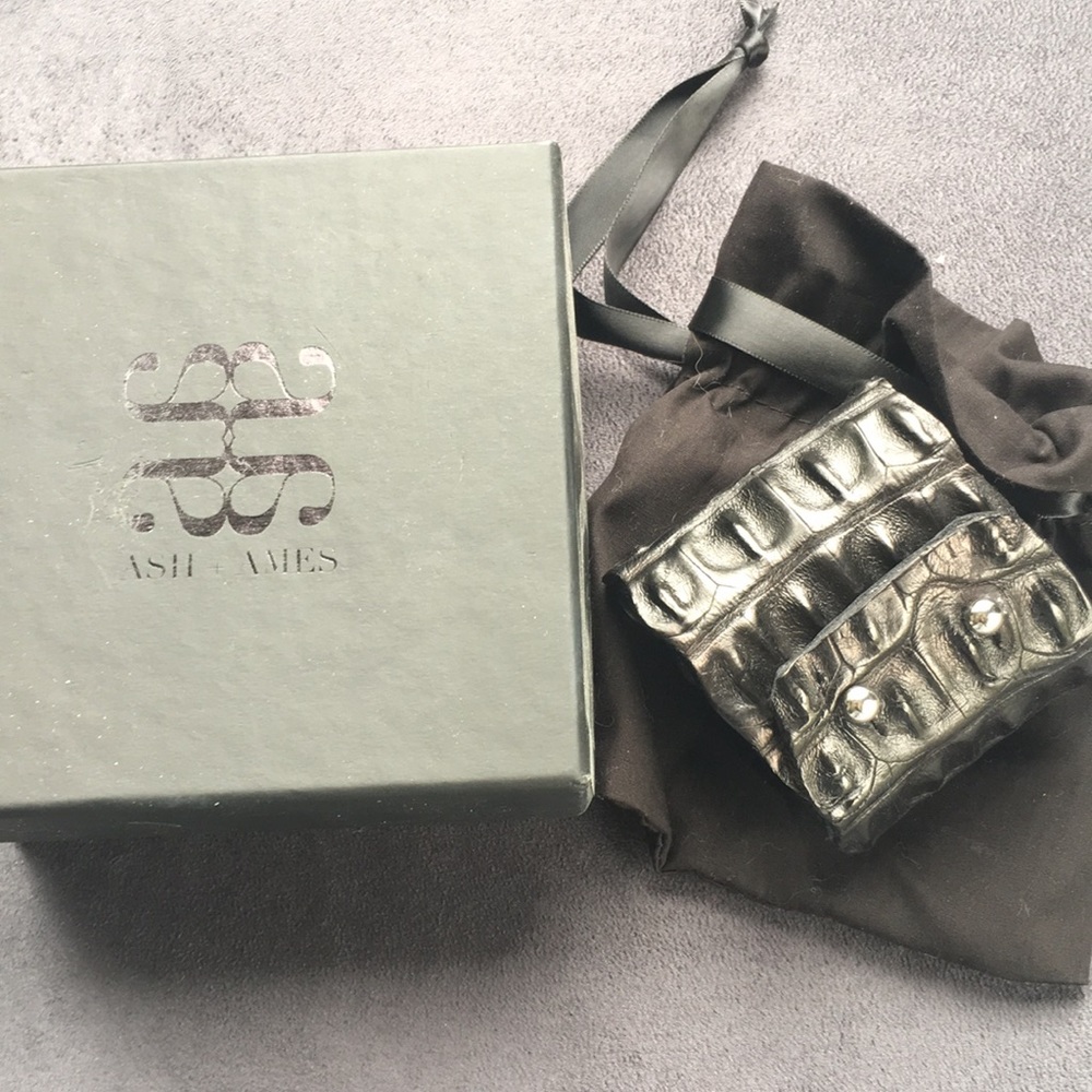 New Ash & Ames black crocodile wrist cuff